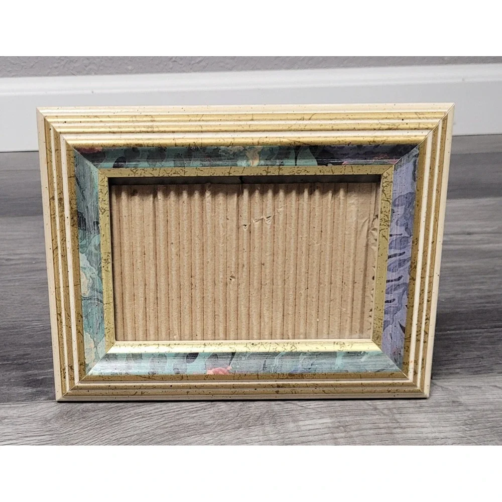 Fetco 6 x 4 Photo Frame Green/Purple/Multi-color Border